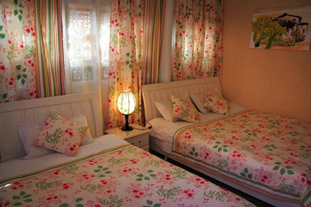 ليجيانغ Yunxi Inn الغرفة الصورة